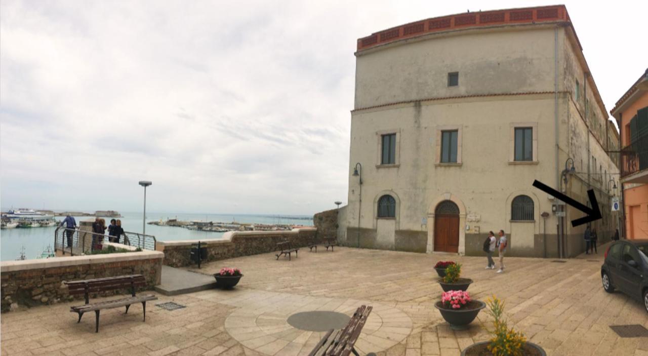 Apartamento Monolocale Nel Borgo Antico, A Due Passi Dal Mare E Dal Porto Térmoli Exterior foto