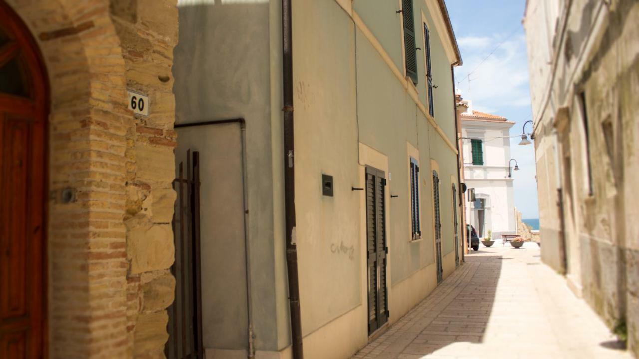 Apartamento Monolocale Nel Borgo Antico, A Due Passi Dal Mare E Dal Porto Térmoli Exterior foto